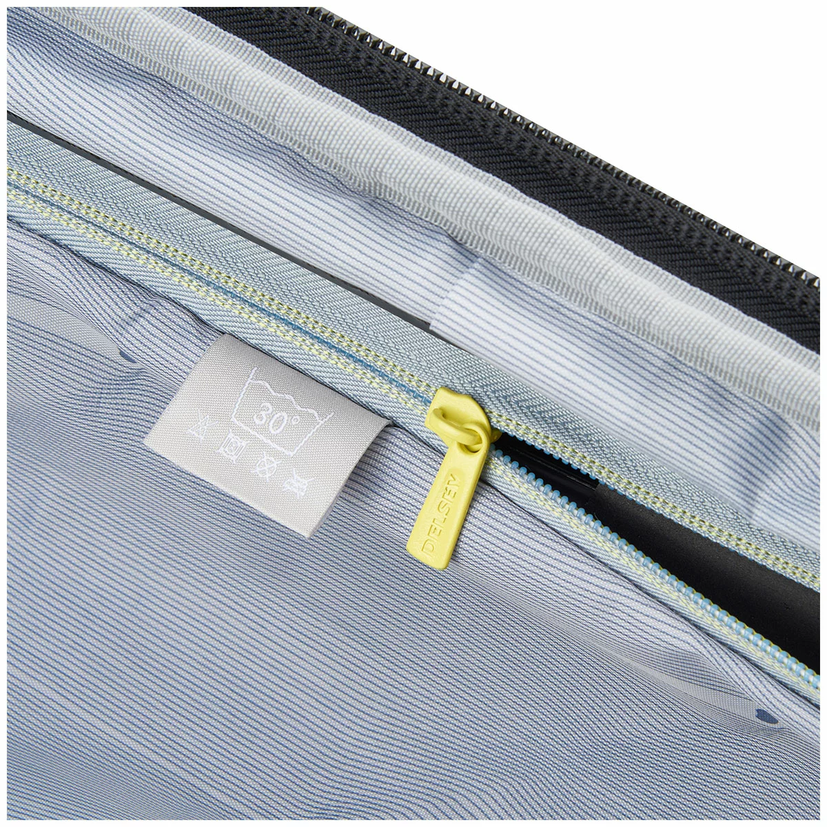 Delsey Shadow 5.0 Carry on 55cm Green With Overweight Indicator & Anti-Theft Zip