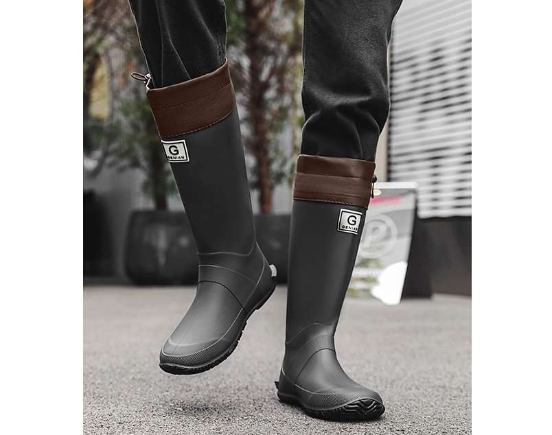 44# Black Foldable Knee-High Rain Boots - Packable Waterproof Non-Slip Wellies for Travel & Festivals