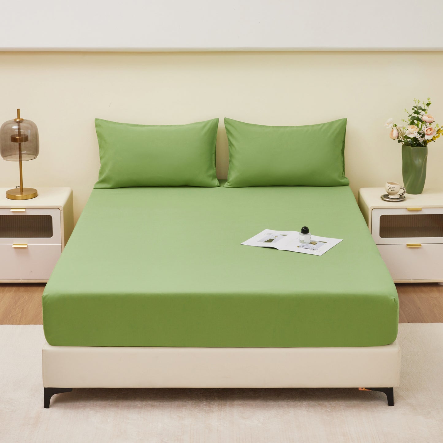 Soft Comfortable Breathable Solid Color Bedding Mattress Cover Fitted