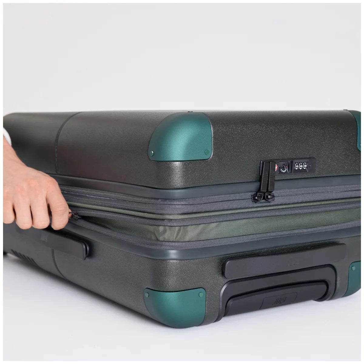JULY Jetsetter Luggage Set 3 Piece Forest Green Premium Travel Suitcases