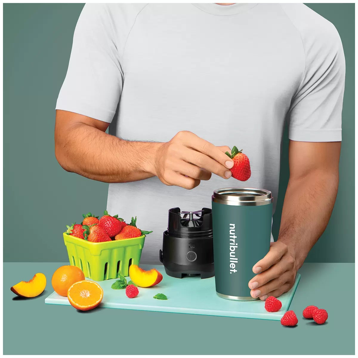 NutriBullet Flip Portable Blender Club Pack 590ml Green Stainless Steel USB-C