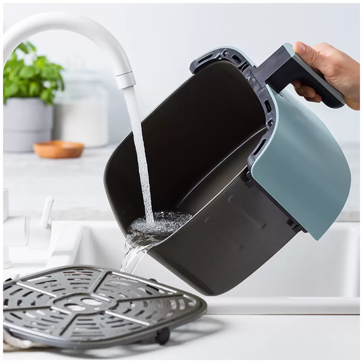 GreenPan Bistro XL Air Fryer 7.2L Single Basket Airfryer- Smokey Sky Blue Free Shipping