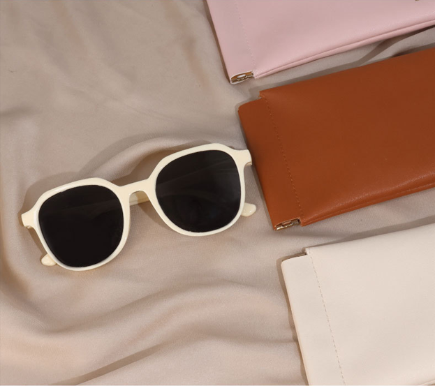 Christmas gift Premium Leather Eyeglass Case with Spring Closure - Multiple Color Options - Refined Craftsmanship（Rosy Pink）