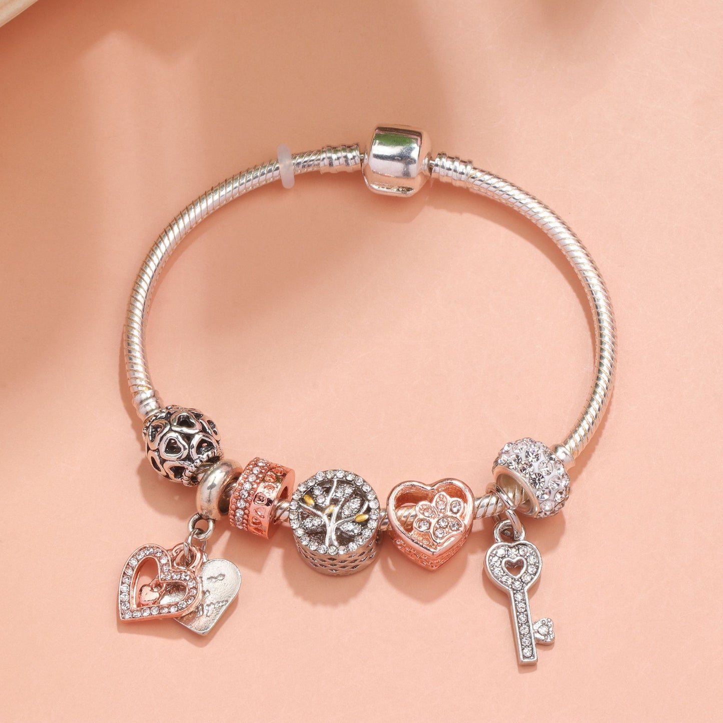 Crystal-studded Hollow Heart Key Tree of Life Bracelet(silver,19cm)