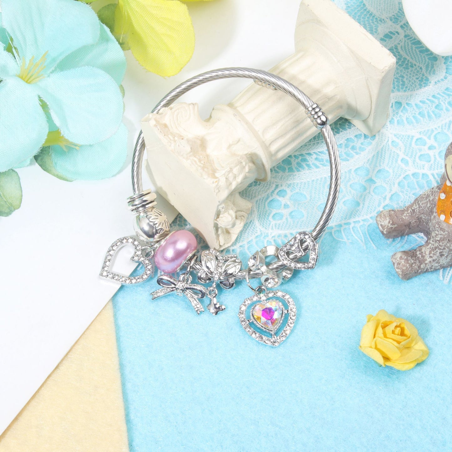 Cute Heart-shaped Beaded Bracelet with Rhinestones(19cm)