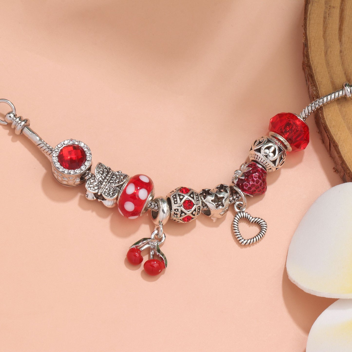 Charm Bracelet with Tortoise, Heart, Clover Pendant(red,20cm)