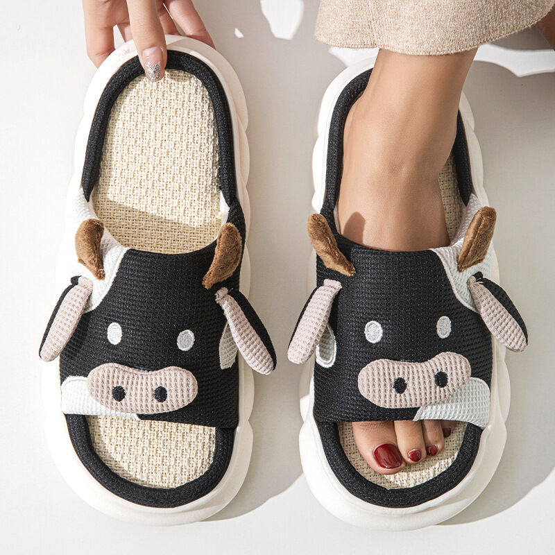 Unisex Cow Cartoon Linen Slippers: EVA Thick Sole Non-Slip Beach Sandals for Couples & Parent-Child, 7 Styles(black-41-42)