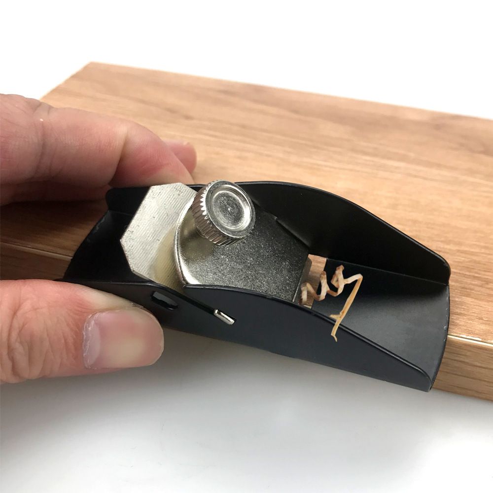 Compact Pocket Hand Planer for Woodworking, Mini Trimming Tool with Adjustable Blade for Model Making, Carving and Small Wood Surface Smoothing Tasks (Woodworking Plane (with 1 blade included))