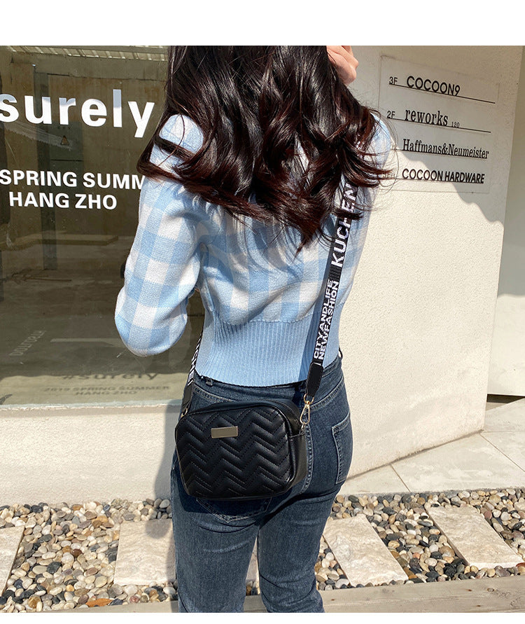 Women's khaki Quilted Crossbody Bag Small PU Leather Shoulder Purse with Wide Patterned Strap Ideal for Travel and Daily Use