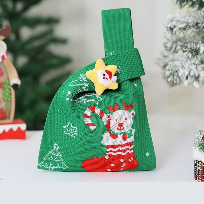Green Christmas Knitted Gift Bag - Festive Reusable Tote with Cute Star shape Plush Charm - Holiday Party Favor & Apple Wrapper for Xmas Decor